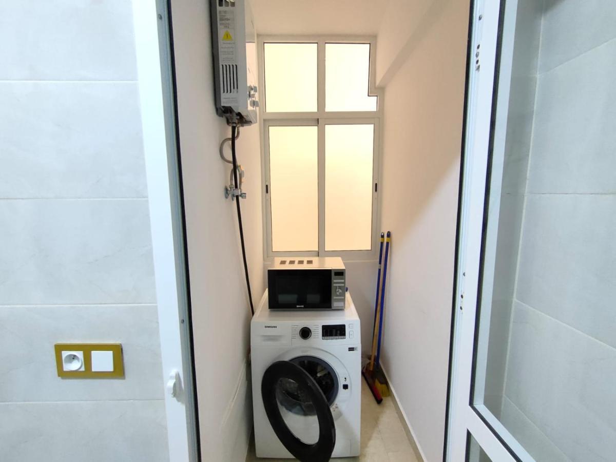Fresh 2 Bedroom Tangier Apartment With Air Conditioner Extérieur photo